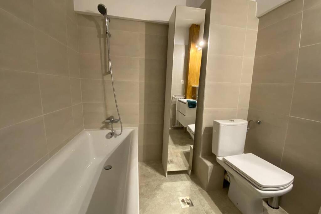 New Luxury Flat In Front Of The Parliament At Unirii Daire Bükreş Dış mekan fotoğraf